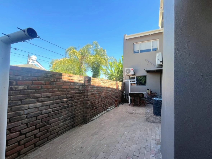 5 Bedroom Property for Sale in Blydeville Northern Cape